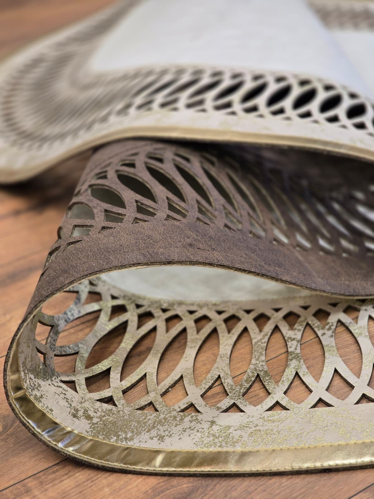 Gloria krem-gold