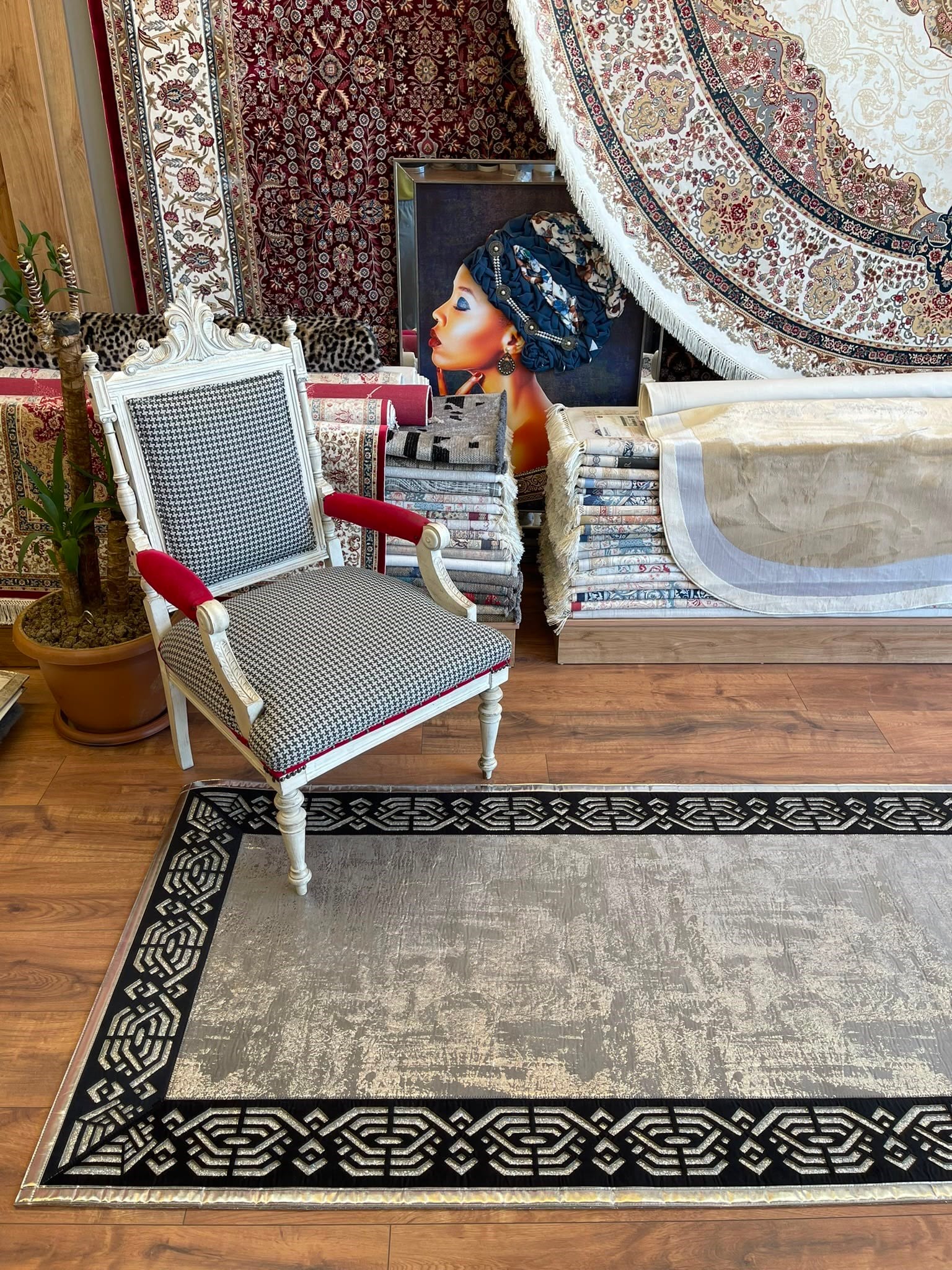 GLORYA SARAY GÜMÜŞ SİYAH CAM 