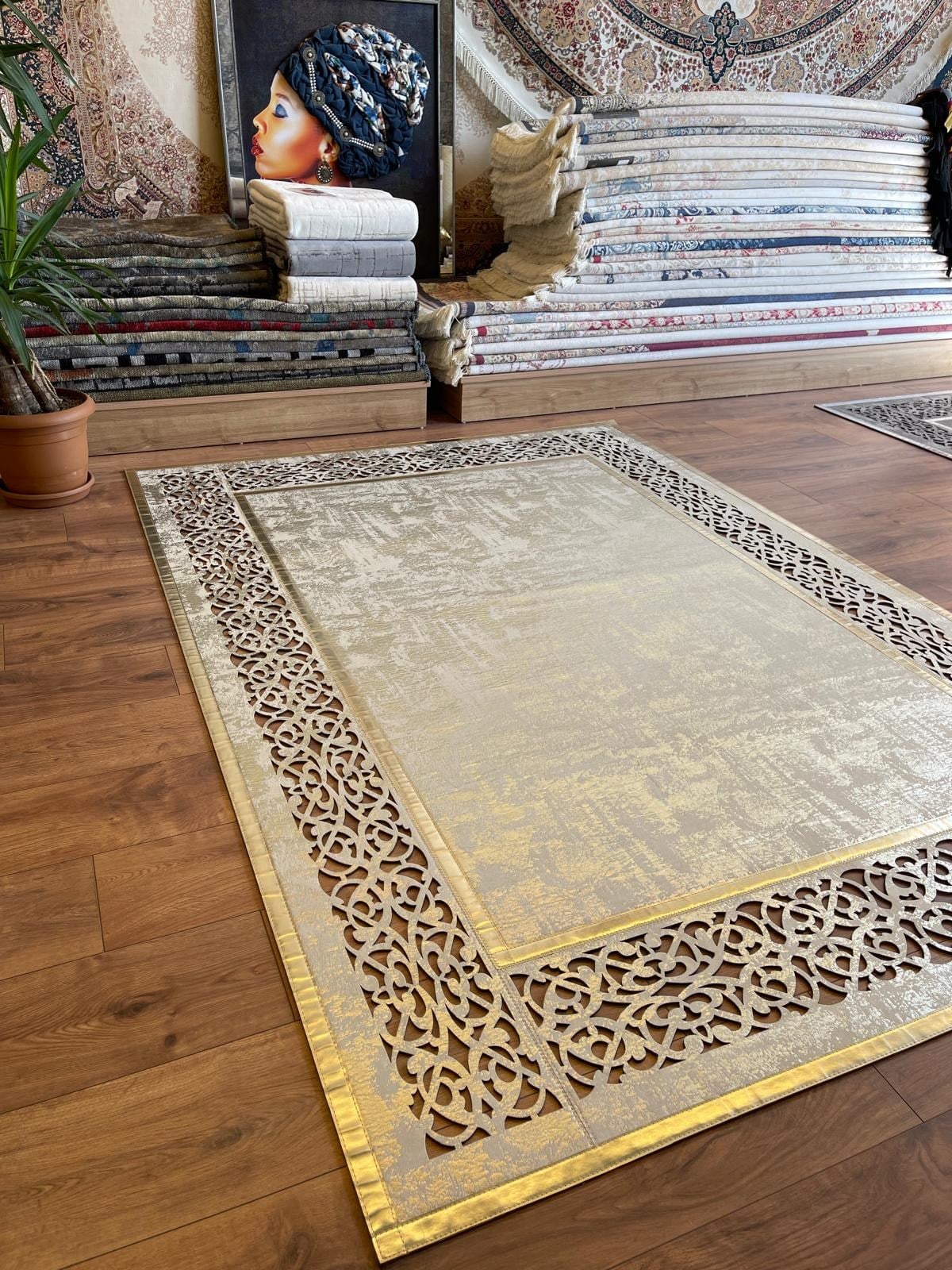 KLASIK R2035  GOLD 