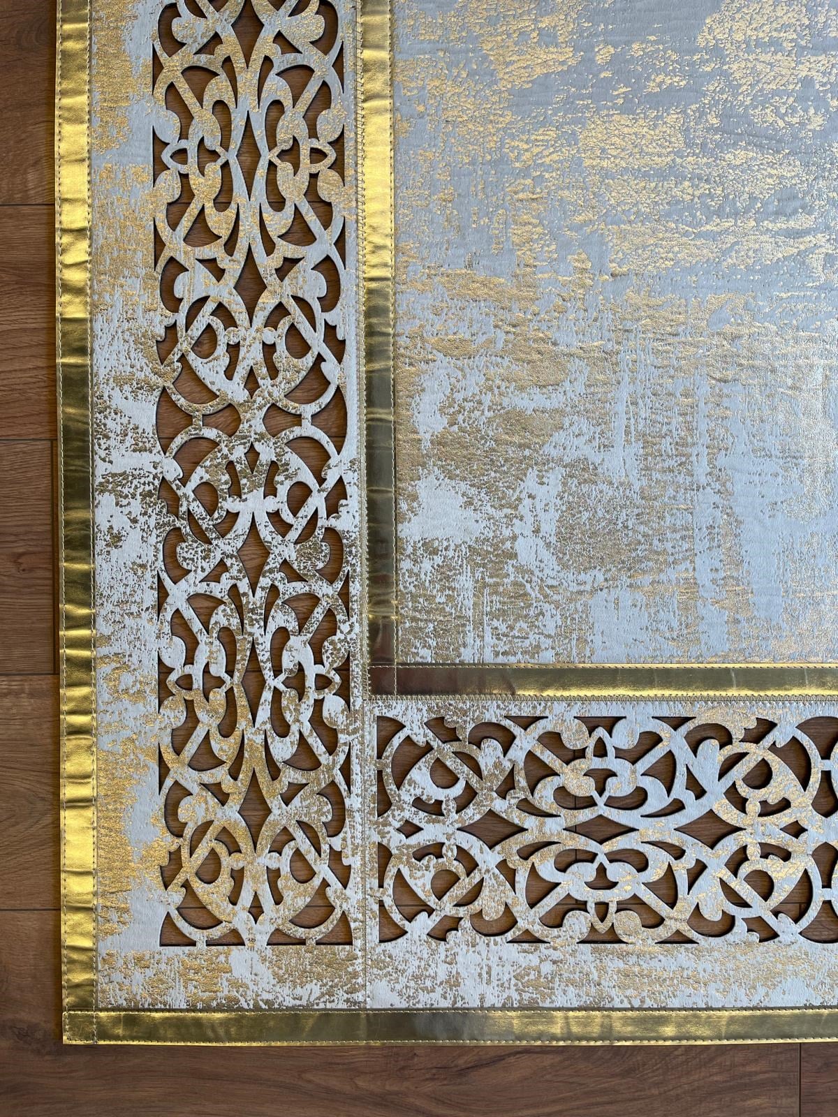 KLASIK R2035  GOLD 