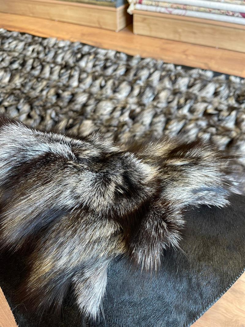 Natural Fox Black-gri