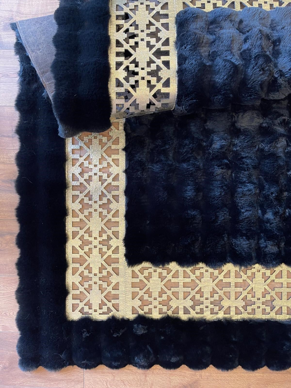 TOSCANA D2003 SİYAH-GOLD 