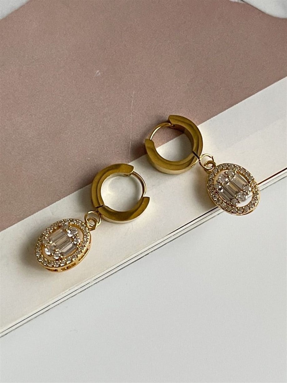 Çelik Baget Taşlı Oval Küpe (2.80 Cm)