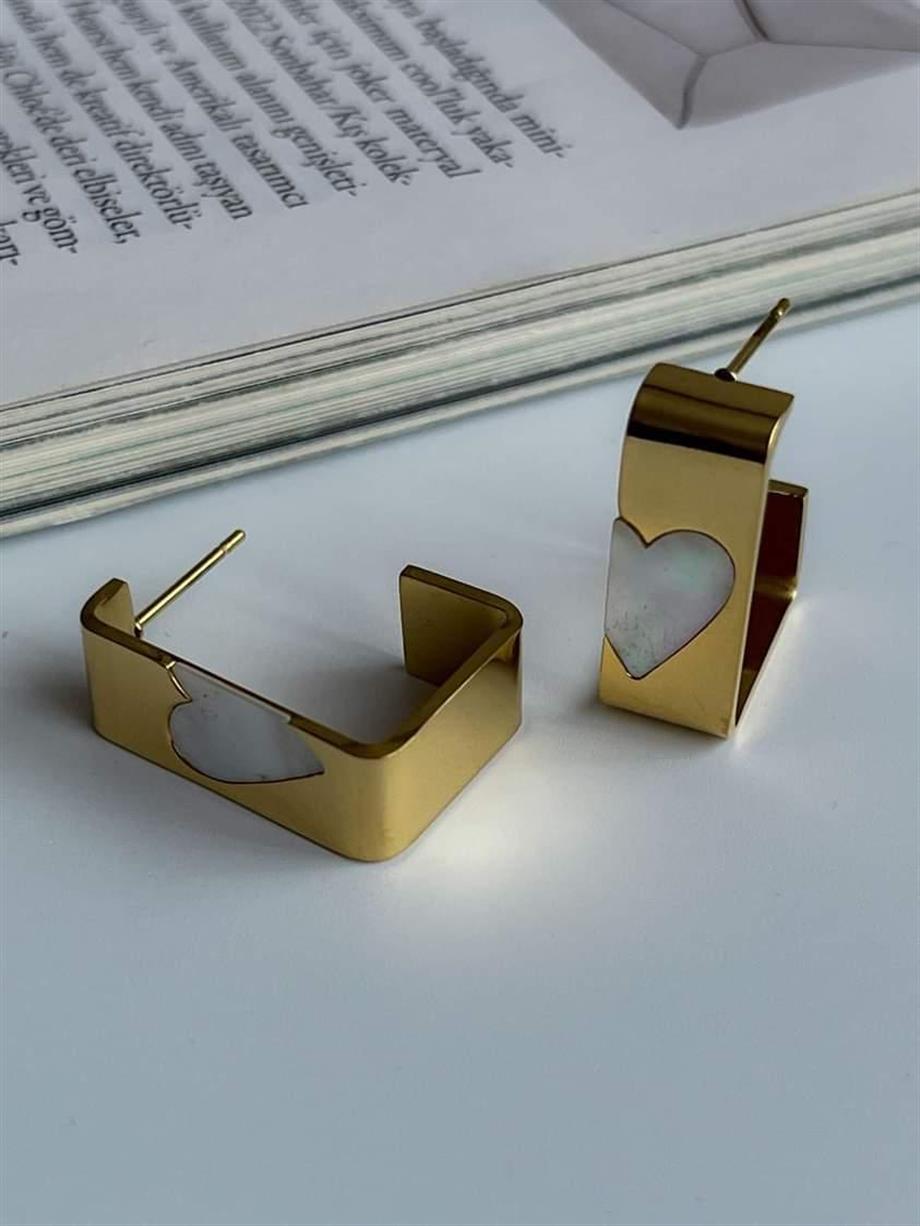 Çelik Beyaz Sedef Kalpli Kare Küpe (2 Cm)