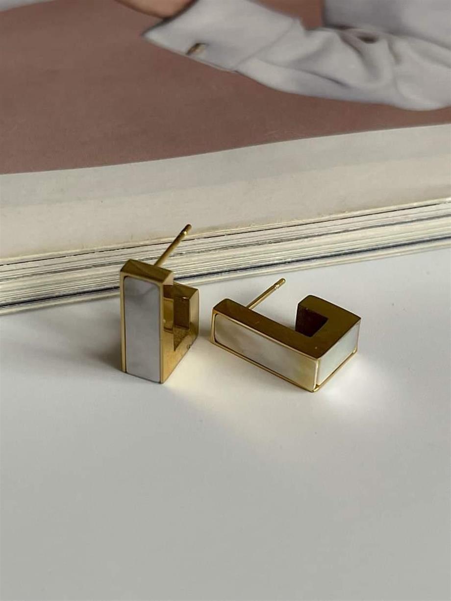 Çelik Beyaz Sedefli Küpe (1.10 Cm)