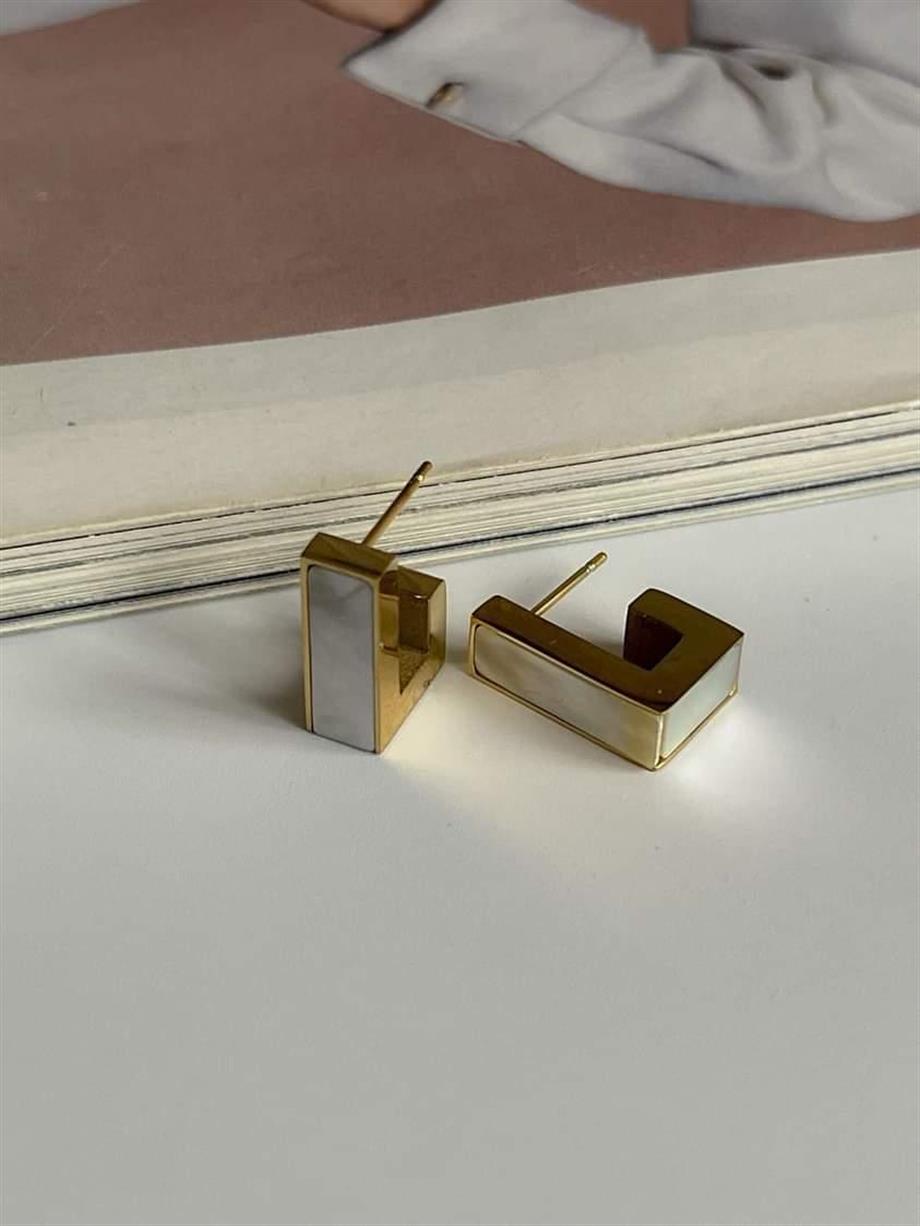 Çelik Beyaz Sedefli Küpe (1.10 Cm)