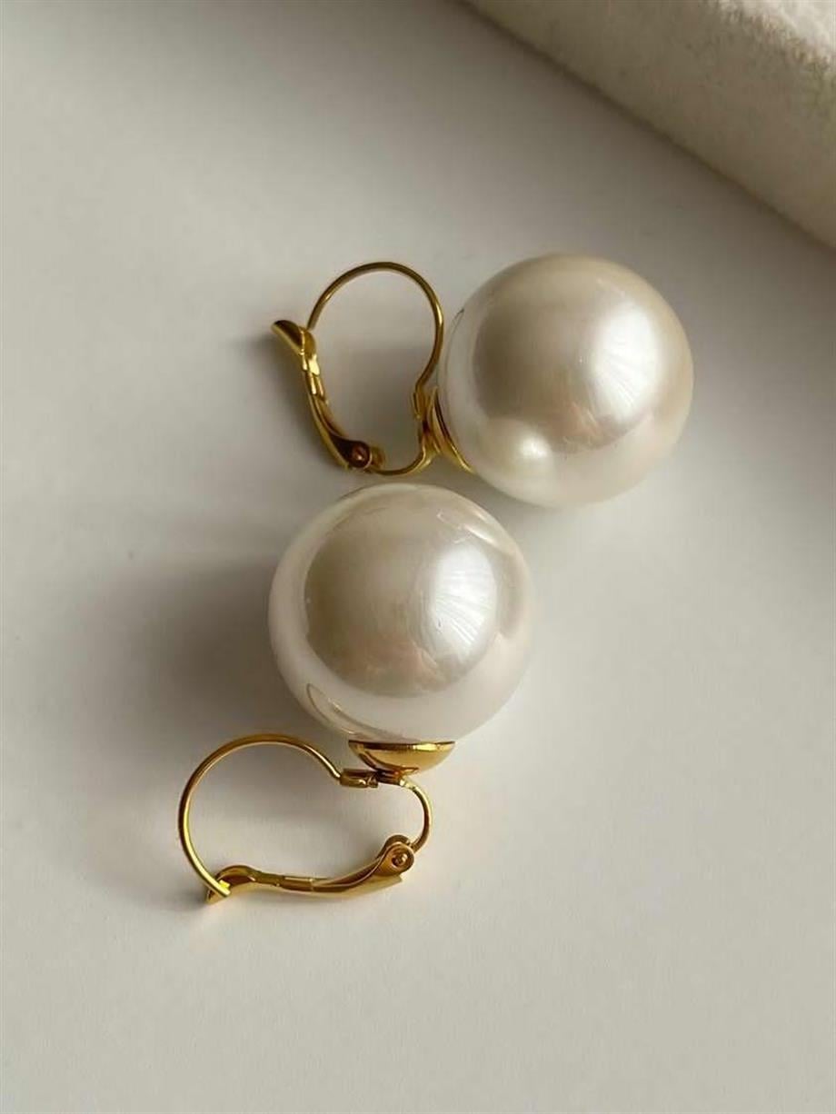 Çelik Büyük İncili Küpe (3 Cm)