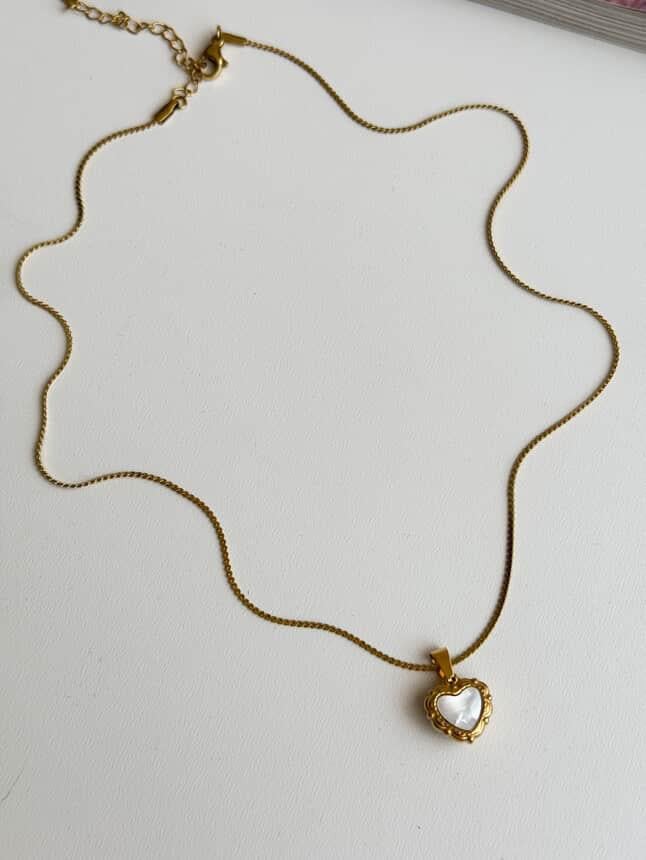 Çelik Gold Beyaz Sedefli Kalp Kolye (46 Cm)