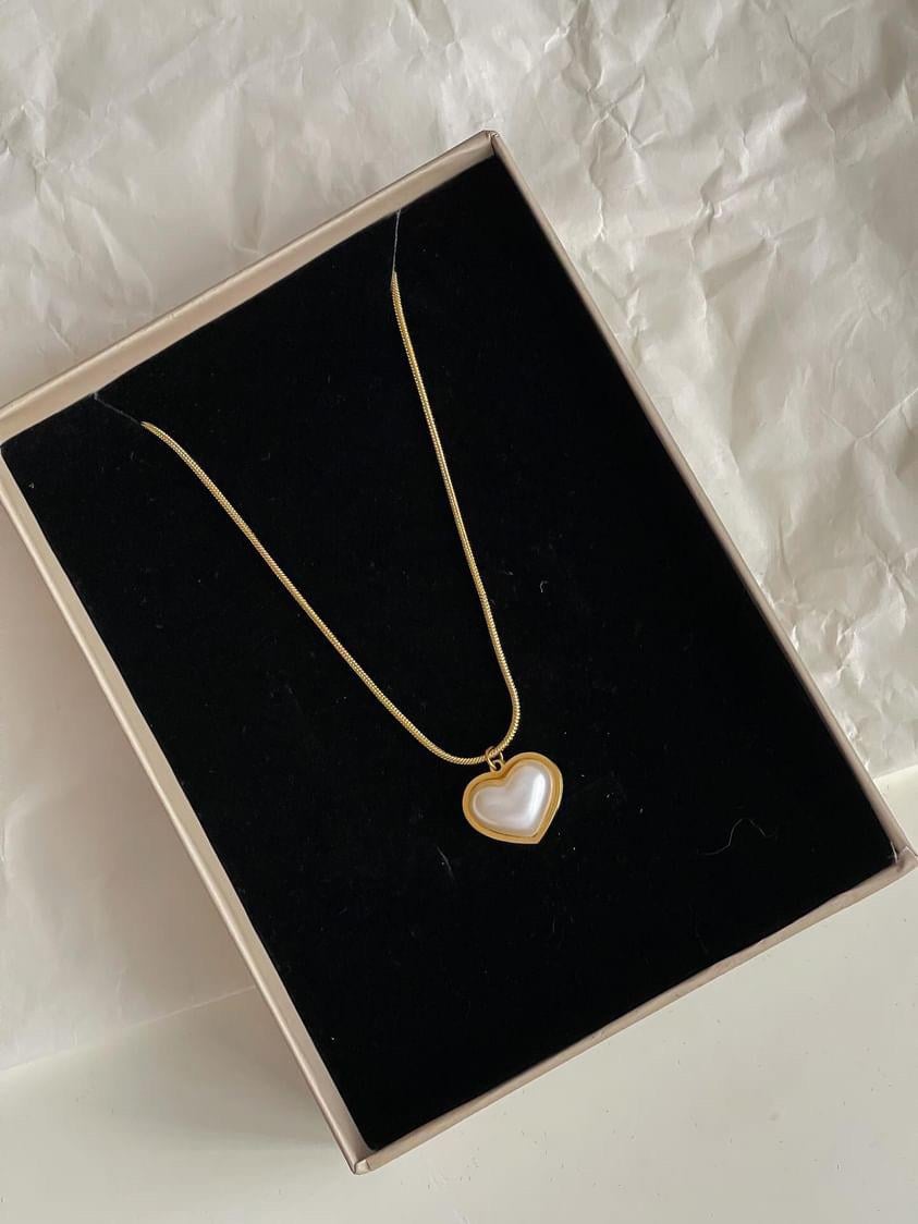 Çelik Gold Beyaz Sedefli Kalp Kolye (46 Cm)