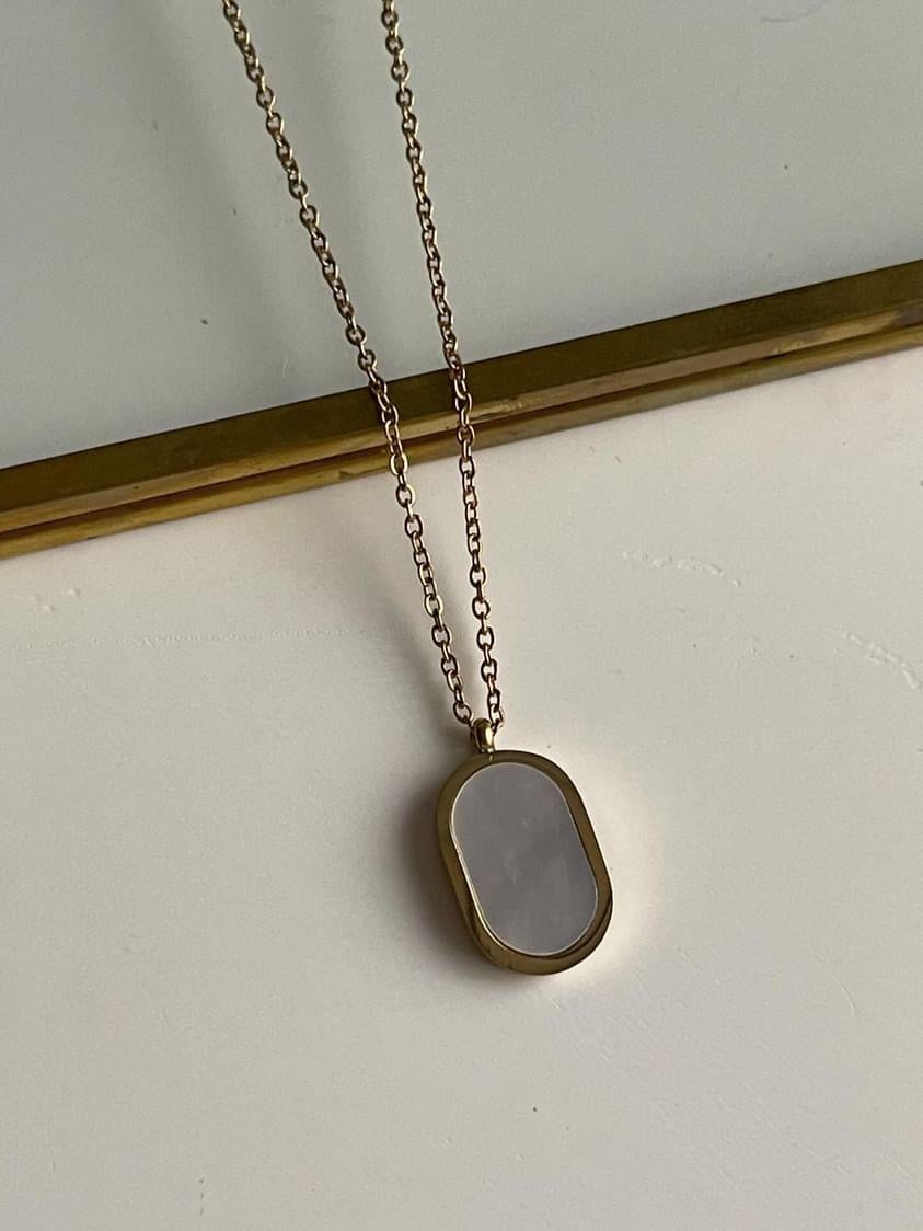 Çelik Gold Beyaz Sedefli Oval Kolye (45 Cm)