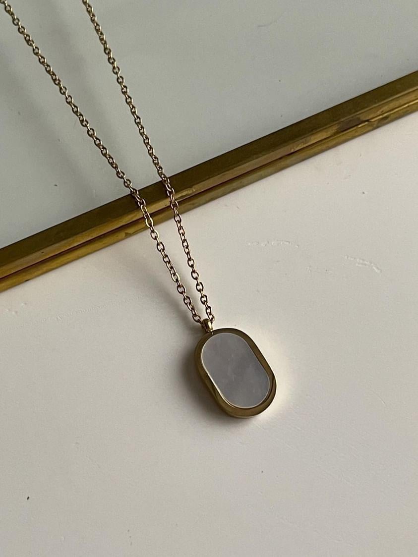 Çelik Gold Beyaz Sedefli Oval Kolye (45 Cm)