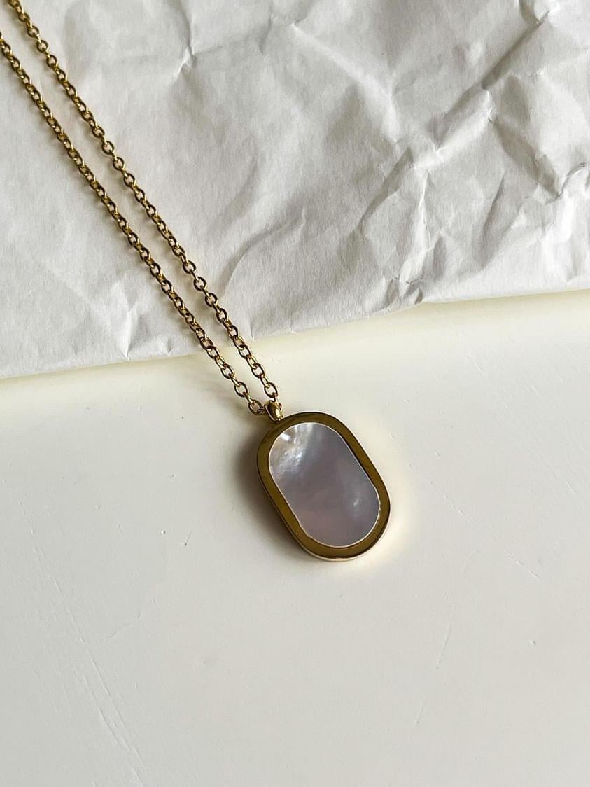 Çelik Gold Beyaz Sedefli Oval Kolye (46 Cm)