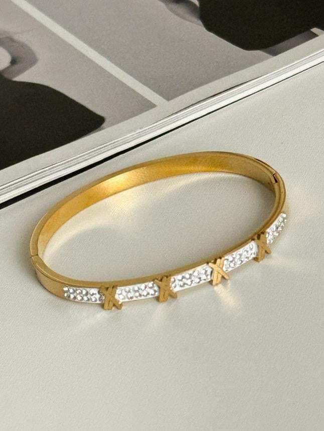 Çelik Gold Charm Kelepçe Bileklik 