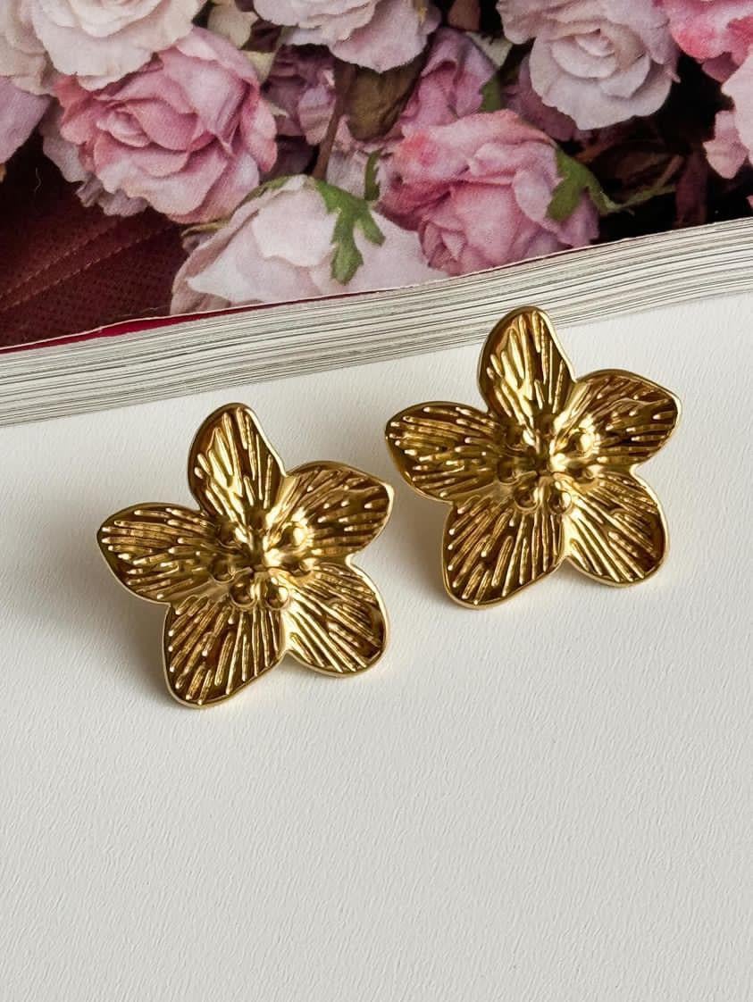 Çelik Gold Çiçek Küpe (2.5 Cm)