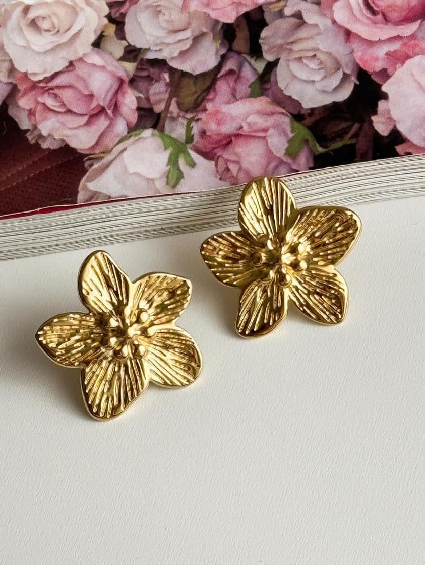 Çelik Gold Çiçek Küpe (2.5 Cm)