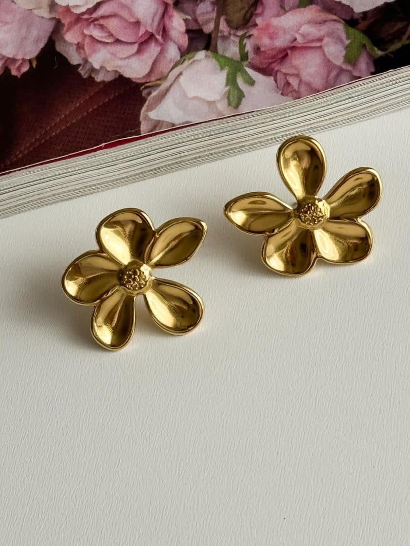 Çelik Gold Çiçek Küpe (2 Cm)