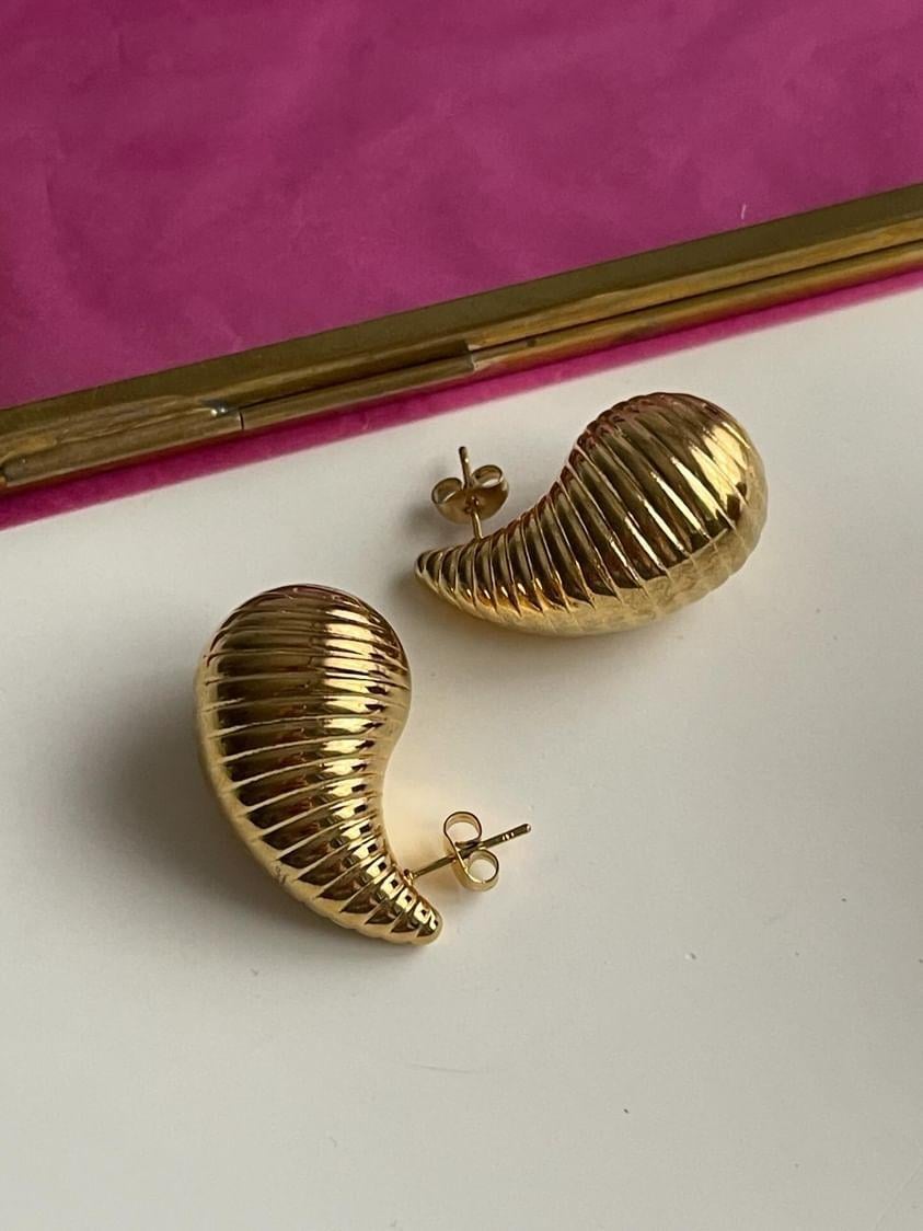 Çelik Gold Desenli Damla Küpe (2.20 Cm)
