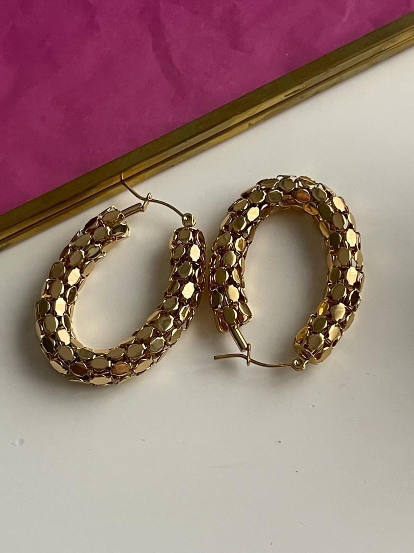 Çelik Gold Desenli Oval Küpe (4 Cm)