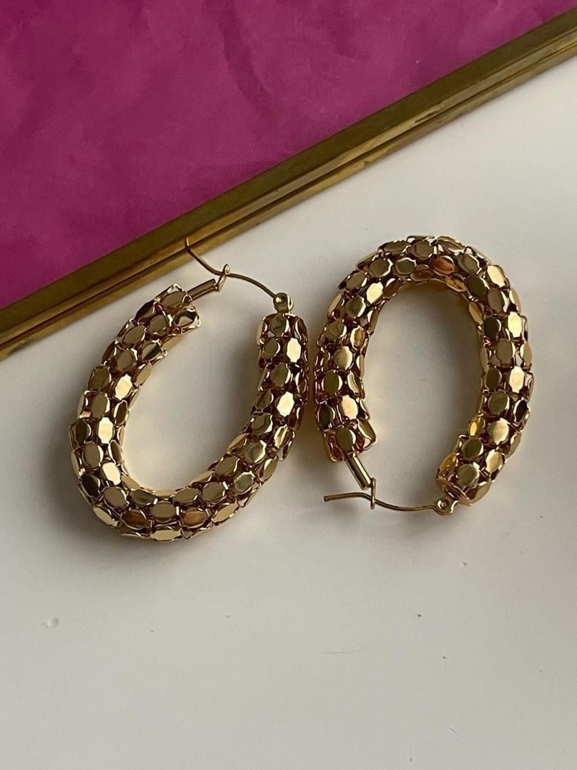 Çelik Gold Desenli Oval Küpe (4 Cm)
