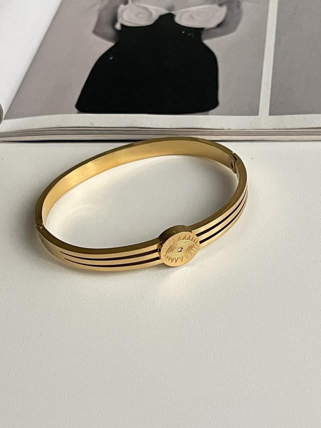 Çelik Gold Göz Kelepçe Bileklik
