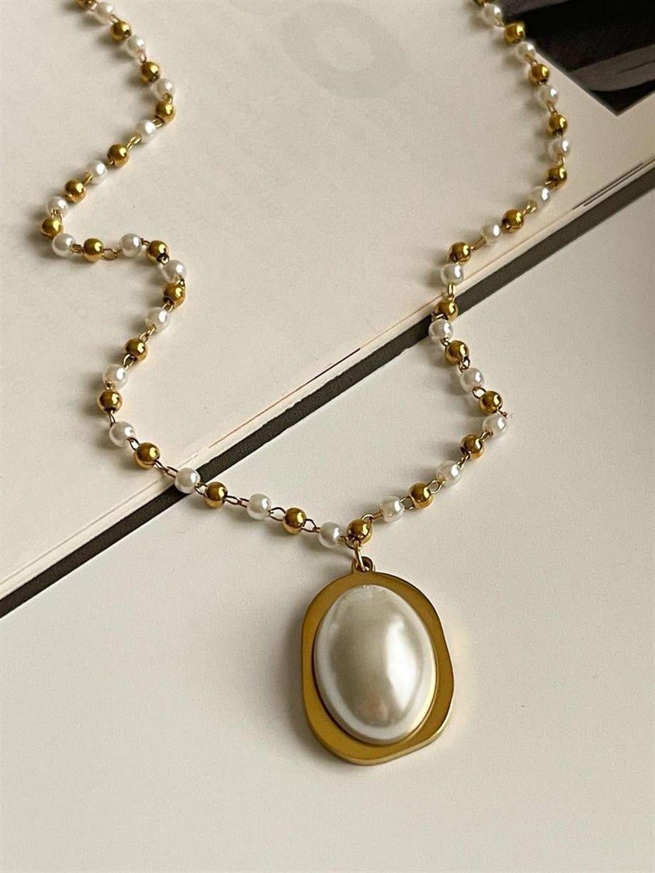 Çelik Gold İncili Sedefli Kolye (47 Cm)