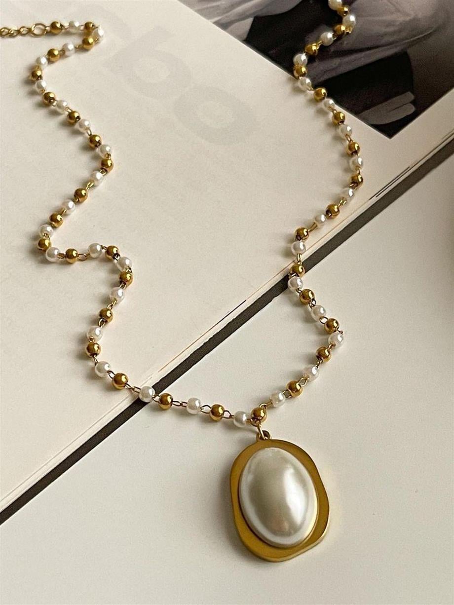 Çelik Gold İncili Sedefli Kolye (47 Cm)