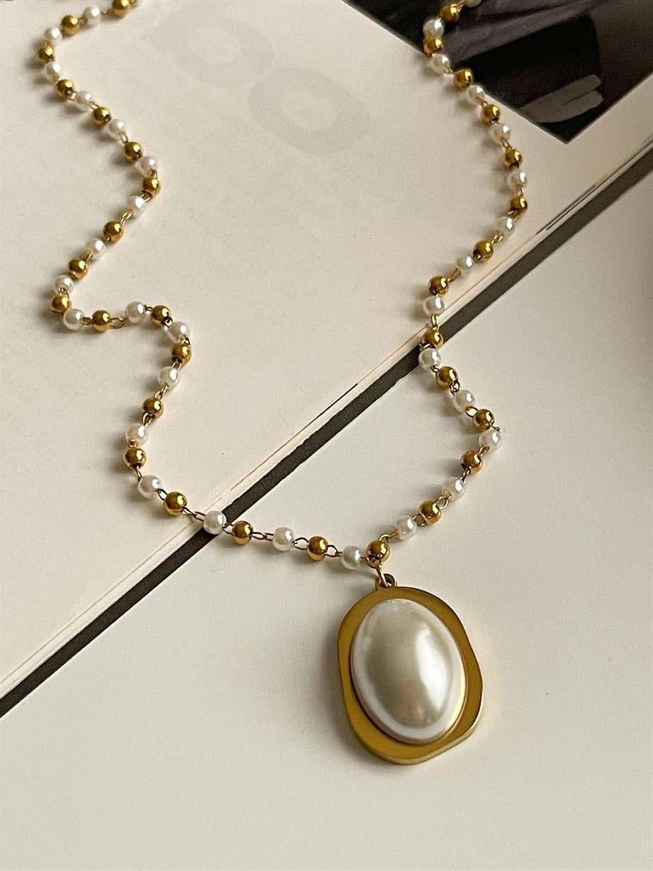 Çelik Gold İncili Sedefli Kolye (47 Cm)