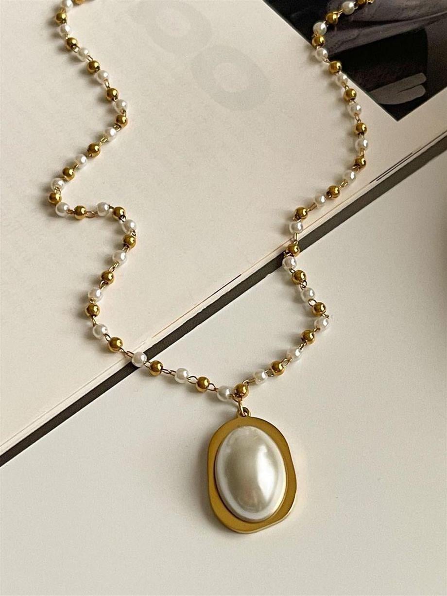 Çelik Gold İncili Sedefli Kolye (47 Cm)