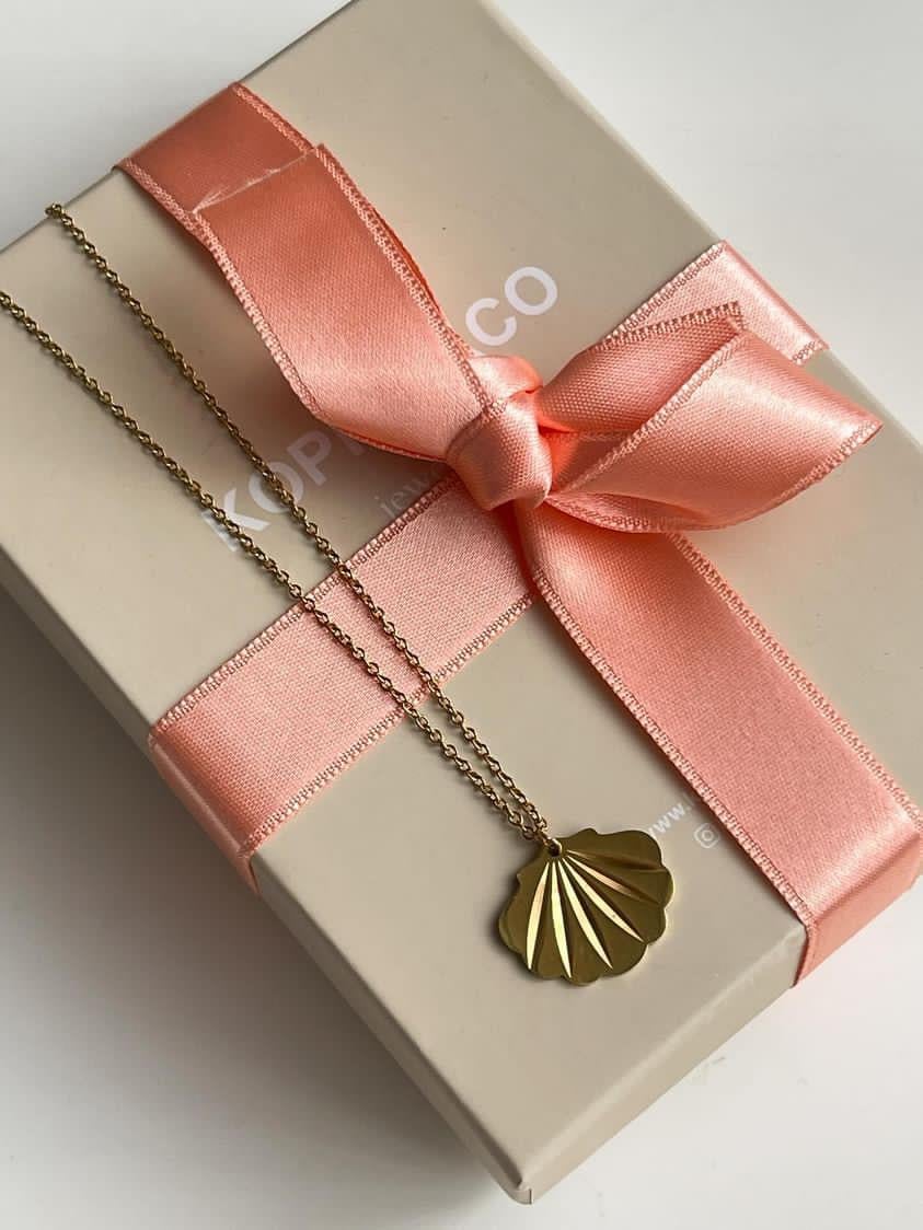 Çelik Gold İstiridye Kolye (45 Cm)