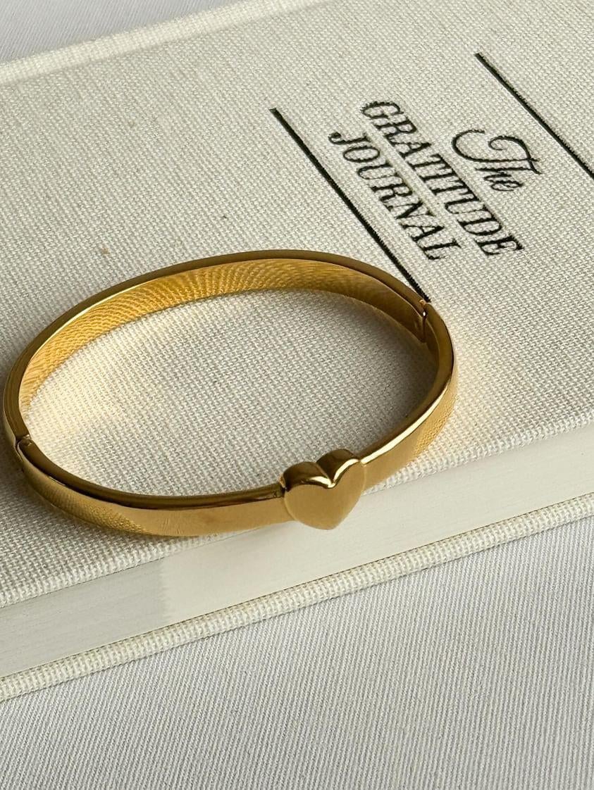 Çelik Gold Kalpli Kelepçe Bileklik 
