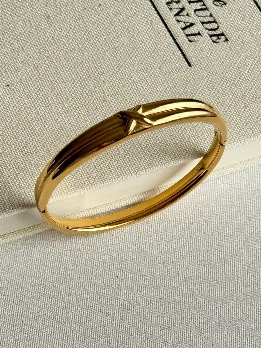 Çelik Gold Kelepçe Bileklik 