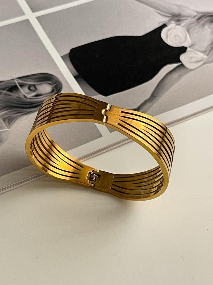 Çelik Gold Kelepçe Bileklik 