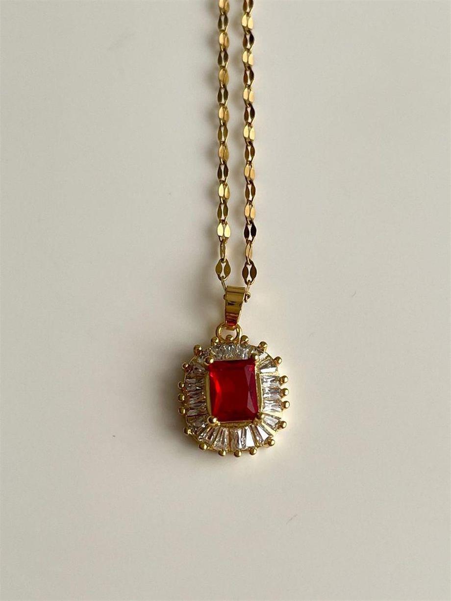 Çelik Gold Kırmızı Taşlı Hera Kolye (46 Cm)