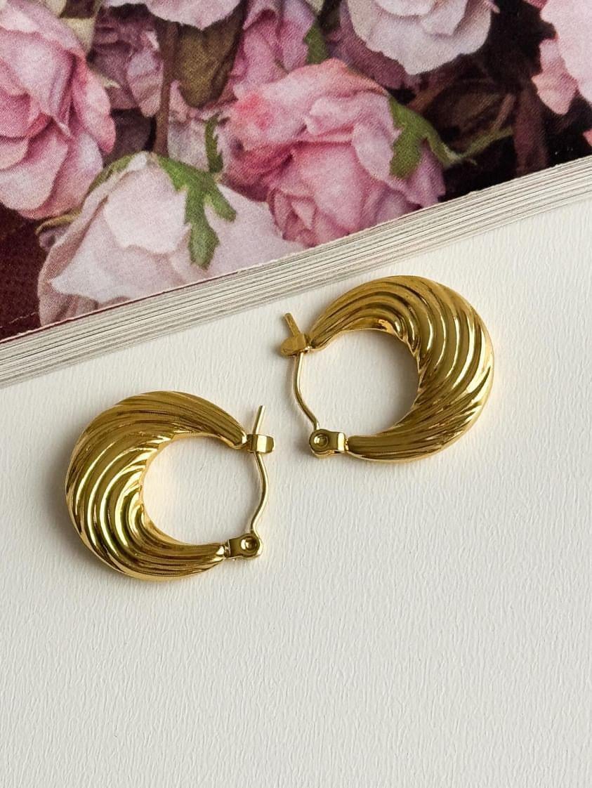 Çelik Gold Midye Küpe (2 Cm)