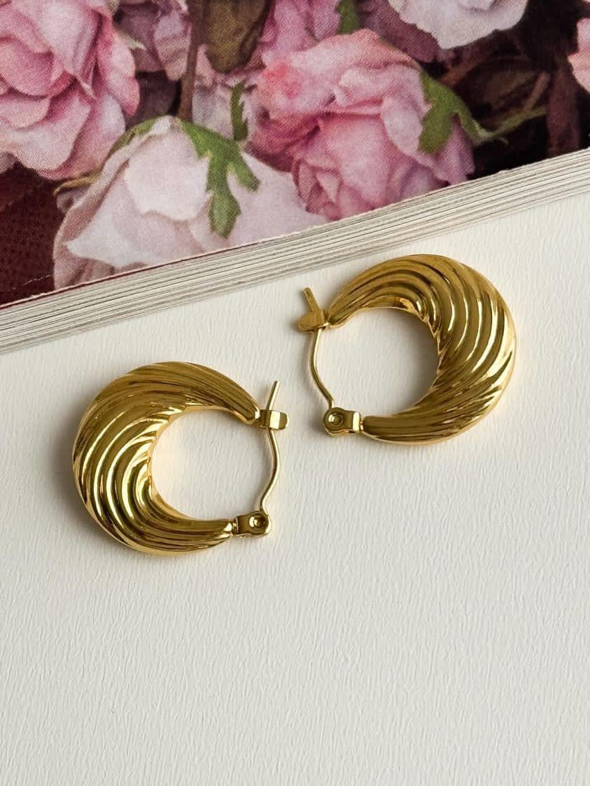 Çelik Gold Midye Küpe (2 Cm)