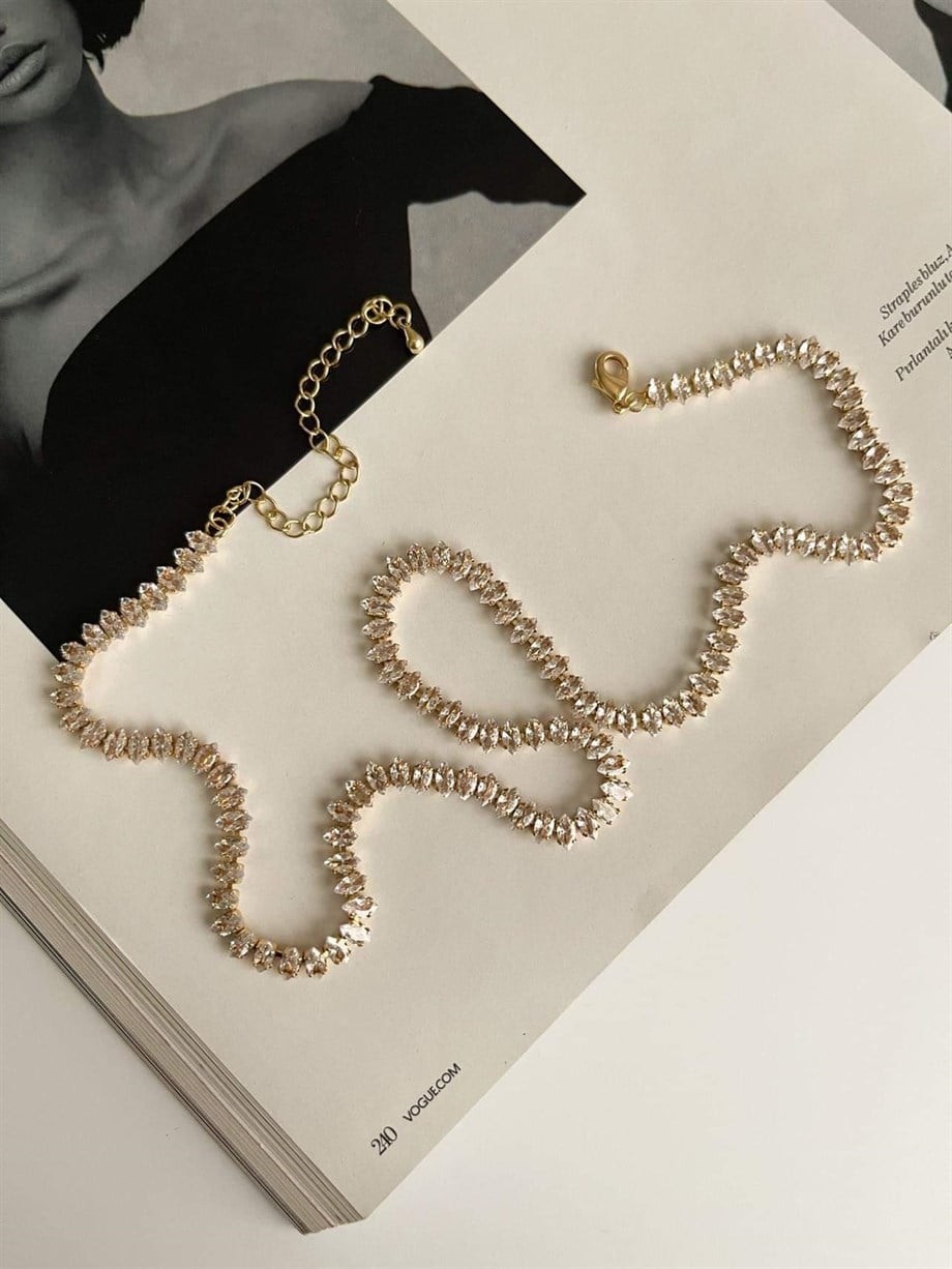 Çelik Gold Renk Mekik Taşlı Kolye (49 Cm)