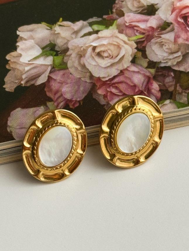 Çelik Gold Sedefli Delik Gerektirmeyen Klipsli Küpe (2.40 Cm)