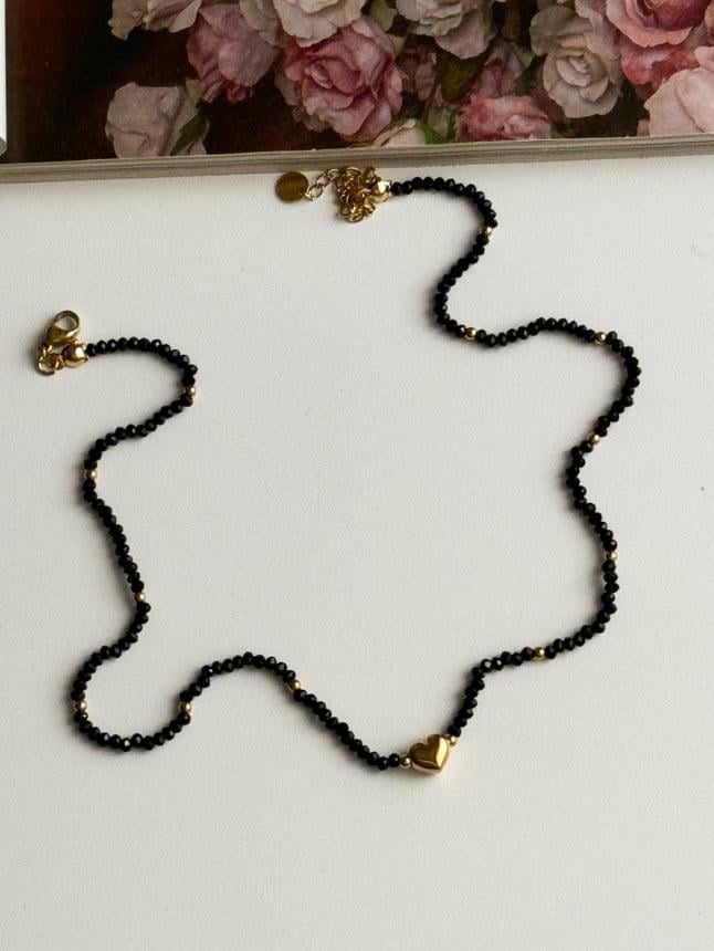 Çelik Gold Siyah Boncuklu Kalpli Kolye (43 Cm)