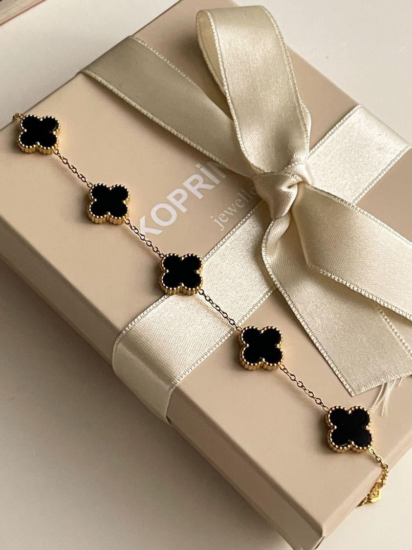 Çelik Gold Siyah One Cleff Bileklik  (23 Cm)