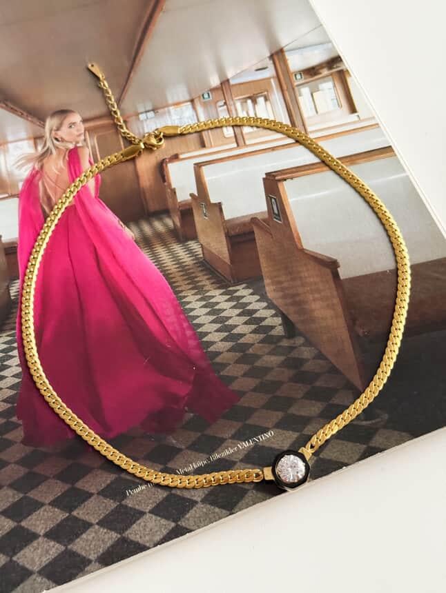 Çelik Gold Siyah Serenay Kolye (47 Cm)