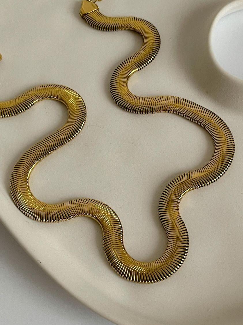 Çelik Gold Snake Kolye (47 Cm)