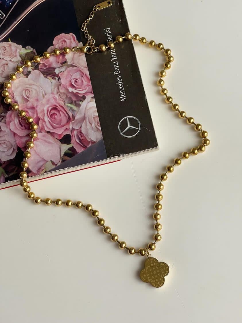 Çelik Gold Topçuklu Cleef Uçlu Kolye (52 Cm)