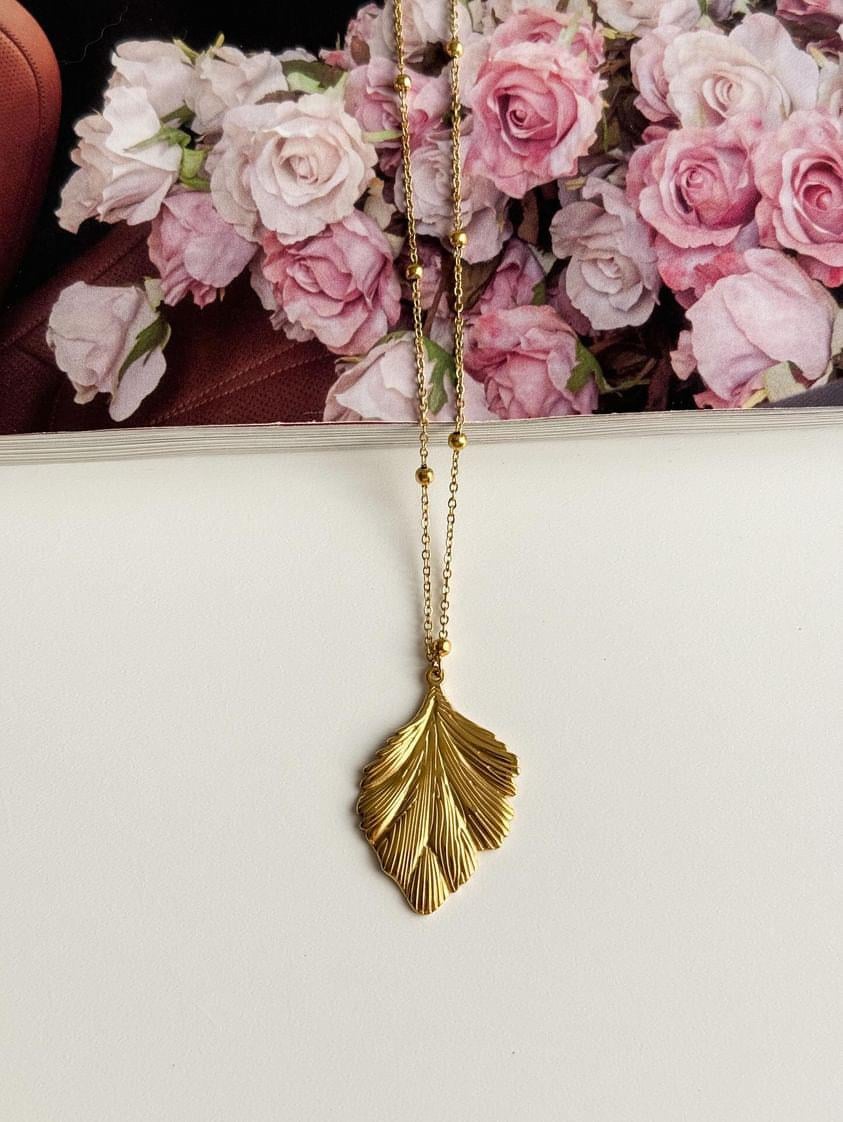 Çelik Gold Yaprak Kolye (45 Cm)