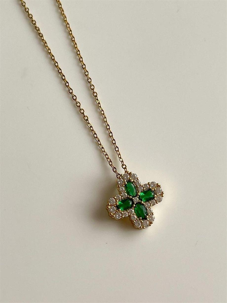Çelik Gold Yeşil Taşlı Hera Kolye (46 Cm)