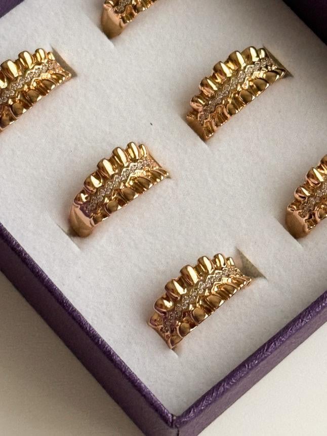 Çelik Gold Zirkon Taşlı Numaralı Yüzük (19 Numara)