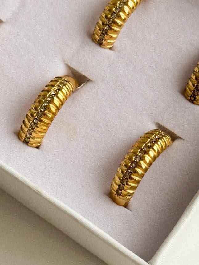Çelik Gold Zirkon Taşlı Numaralı Yüzük (17 Numara)
