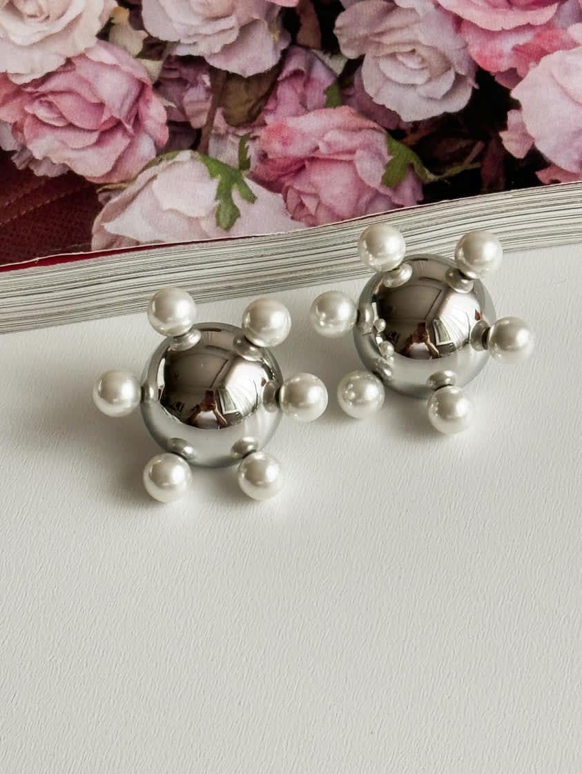 Çelik Gümüş Renk İncili Küpe (2.5 Cm)