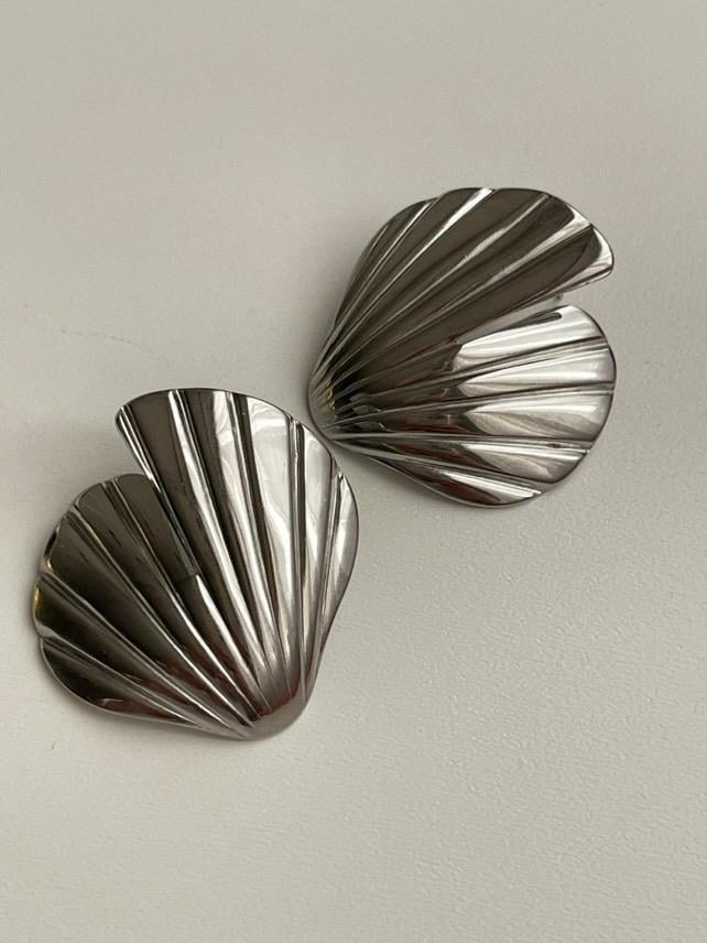 Çelik Gümüş Renk İstiridye Küpe (3.20 Cm)
