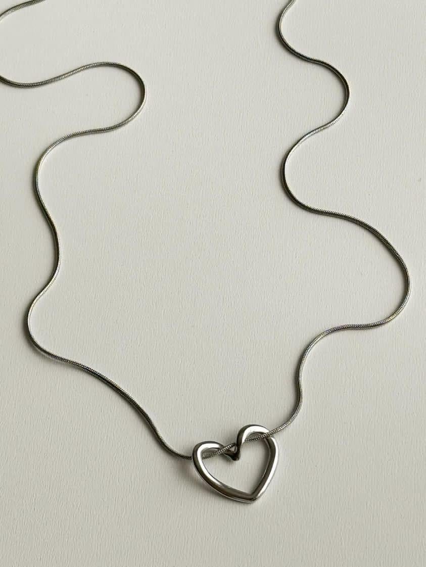 Çelik Gümüş Renk Kalp Kolye (45 Cm)