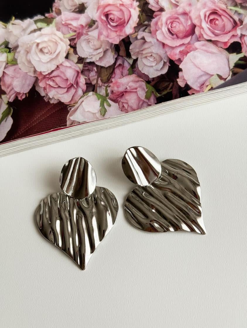 Çelik Gümüş Renk Kalp Küpe (5 Cm)